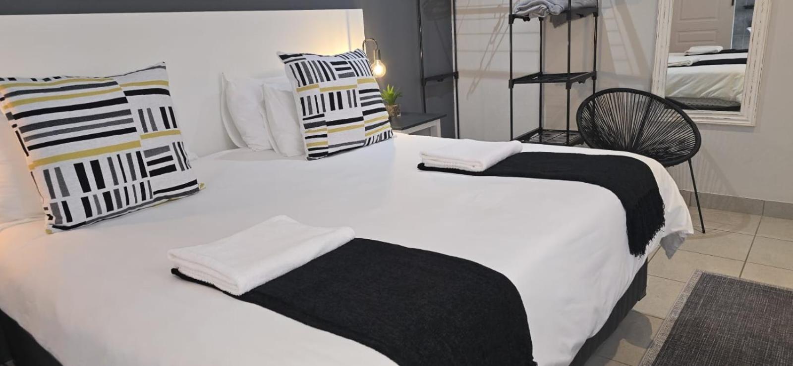 The Lantern Guesthouse Bloemfontein Eksteriør billede